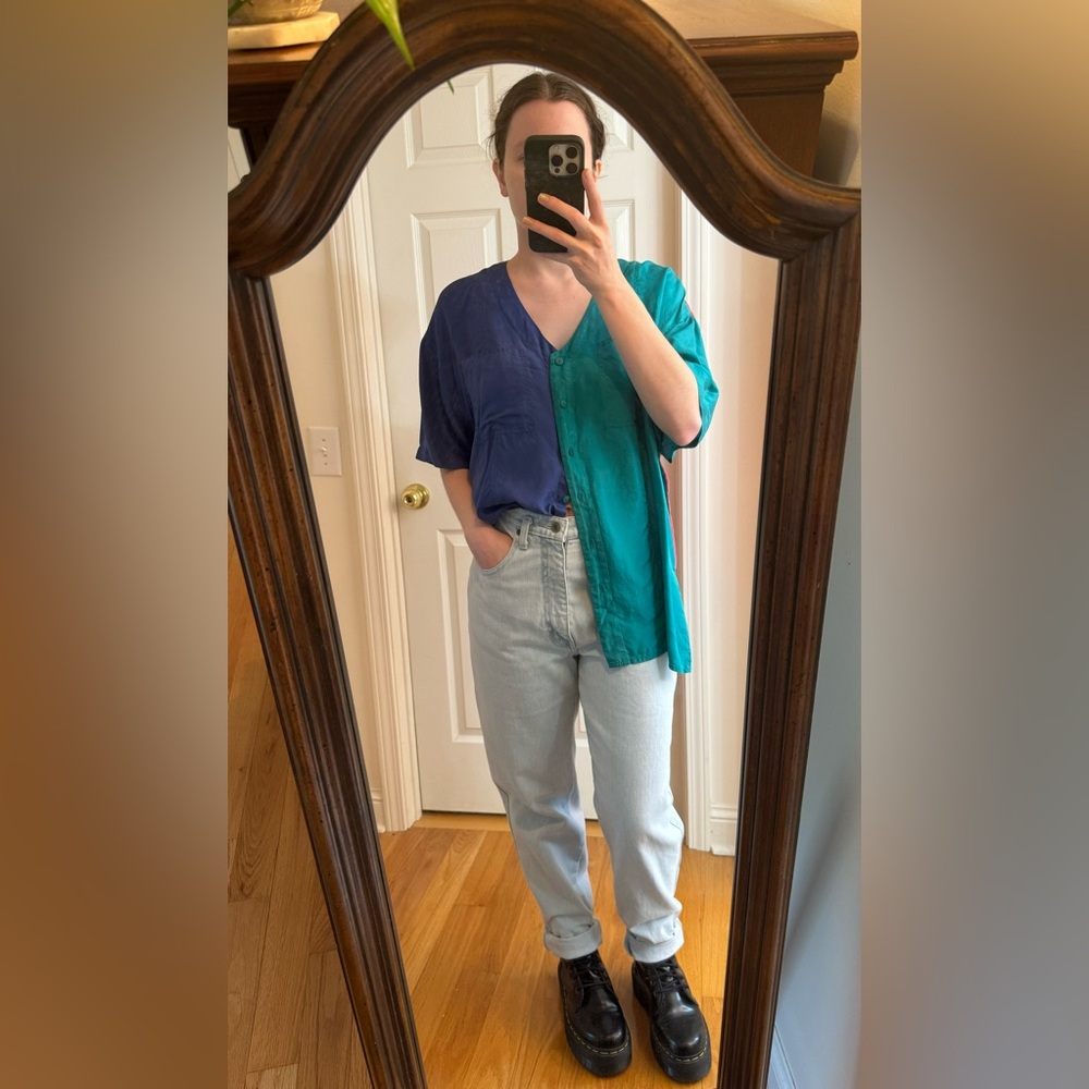 *3 for $9* Vintage Silk Colorblock Blouse - Picture 3 of 14